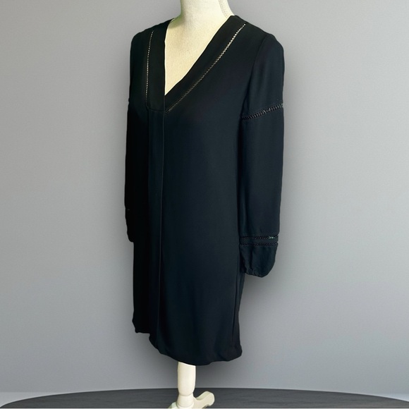 Massimo Dutti Black Viscose Pleat Front Lace Cutout Blouson Sleeve Shift Dress 4 - Picture 4 of 13